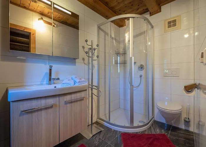 Hébergement de vacances Untere Roner Kasa Mörtschach